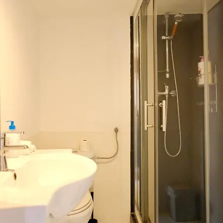 Fixinginn In Santa Isabel * Lisboa