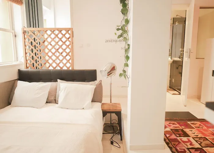 Fixinginn In Santa Isabel * Lisboa