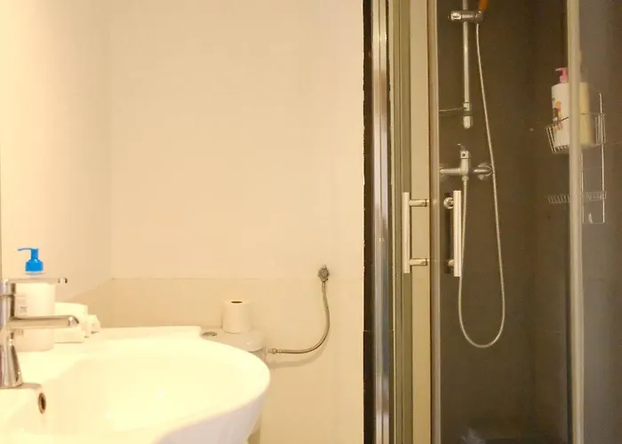 Fixinginn In Santa Isabel * Lisboa