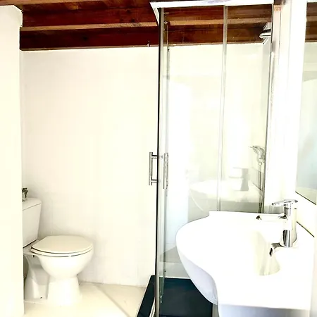 Lägenhet Fixinginn In Santa Isabel Lisboa