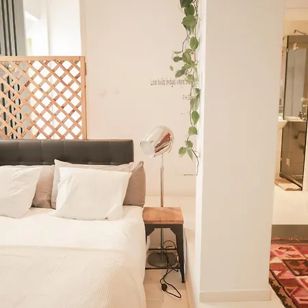 Fixinginn In Santa Isabel * Lisboa