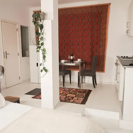 Fixinginn In Santa Isabel *